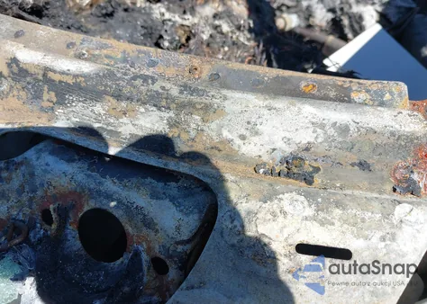 2002 Ford Explorer Sport Trac из США, поврежденный, VIN 1FMZU77E02UA94717